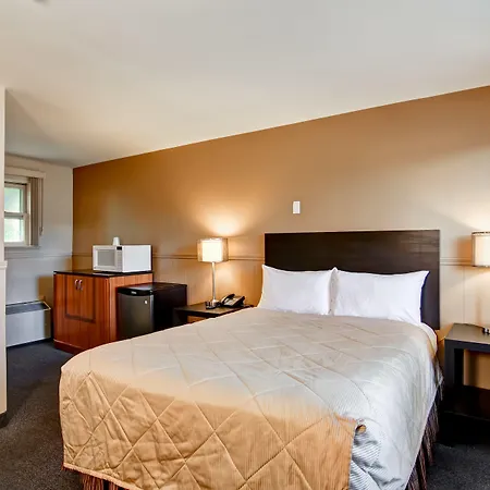 Hotel Richmond Hill Inn On North-2