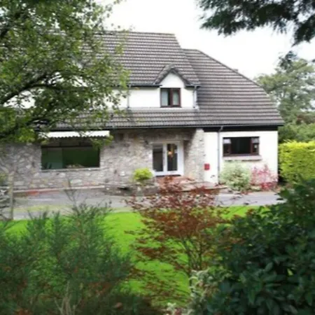 Ewenny Farm Guest House-3