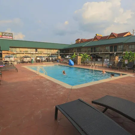 Mountain Breeze Motel-3