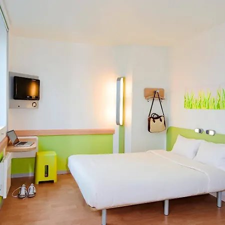 Hôtel Inn Design Issoudun-3