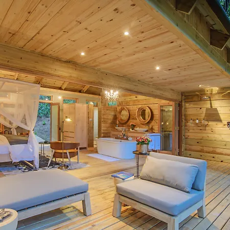 Summerfields Rose Retreat And Spa-2