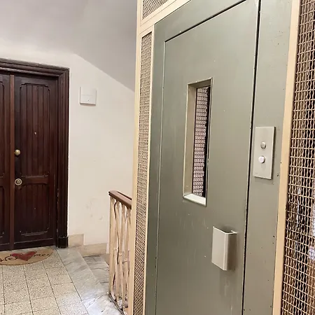 Roman Holidays Rooms Otranto-2