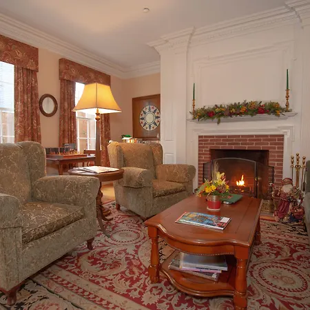 Compass Rose Inn-3