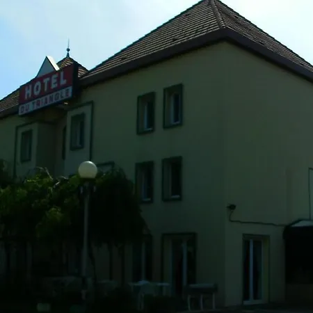 Hotel Du Triangle-3