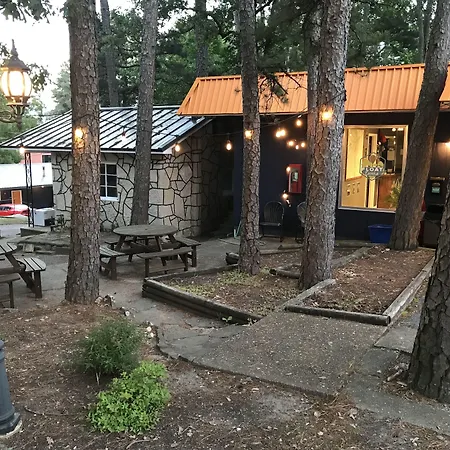 The Wanderoo Lodge-2