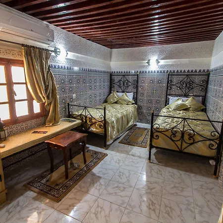 Riad Taryana-2