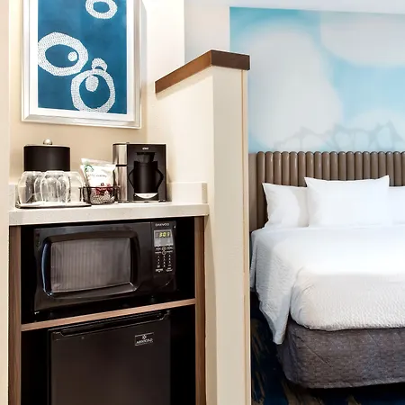 Courtyard By Marriott Faro Blanco Resort-3