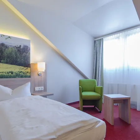 Garden Hotel-3