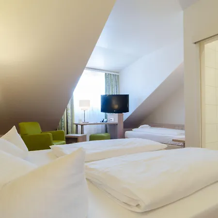 Garden Hotel-2