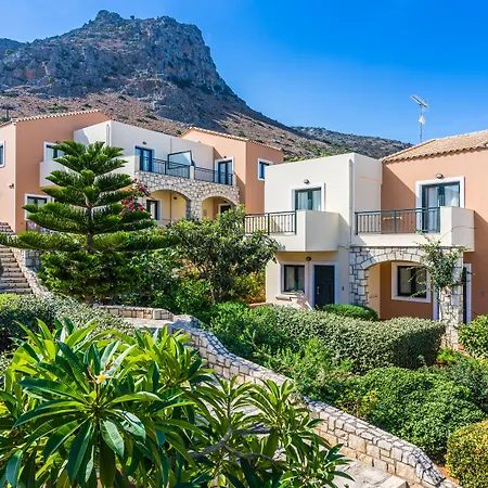 Pilot'S Villas Luxury Suites-2