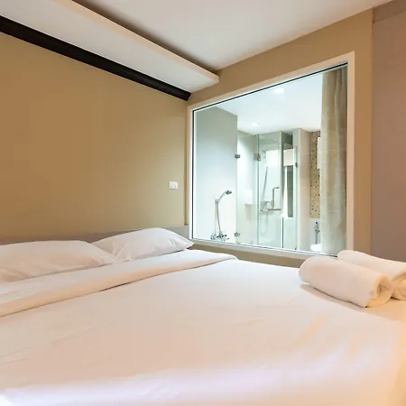 Greenview Ekkamai 10 Suite-2