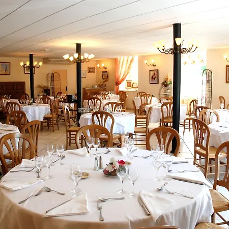 Logis Hotel Restaurant Les Minotiers-2