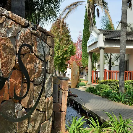Birchwood Hotel And Or Tambo Conference Centre-3