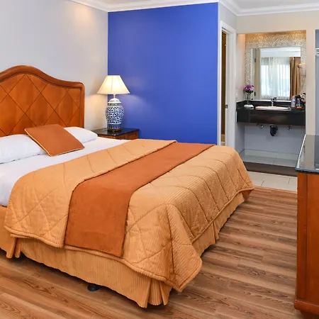 Highlander Motel-2