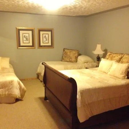 Mcdougall Lane Bed & Breakfast-3