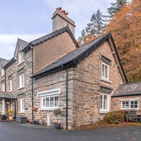 Glyntwrog House-3