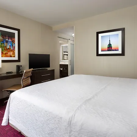 Hampton Inn Times Square Central-3