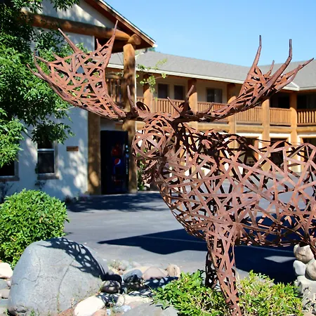 Moose Creek Lodge & Suites-2
