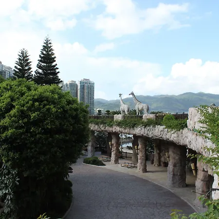 Noah'S Ark Hotel & Resort-2