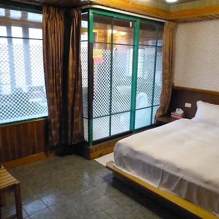 Full Moon Spa-2