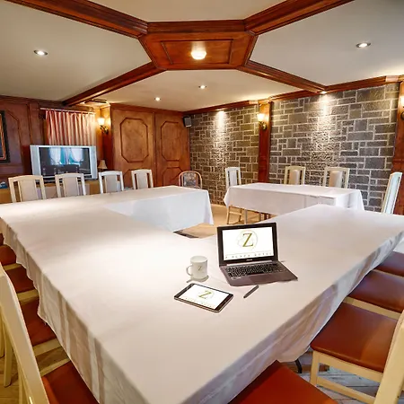 Hotel Travelodge By Wyndham Victoriaville-3
