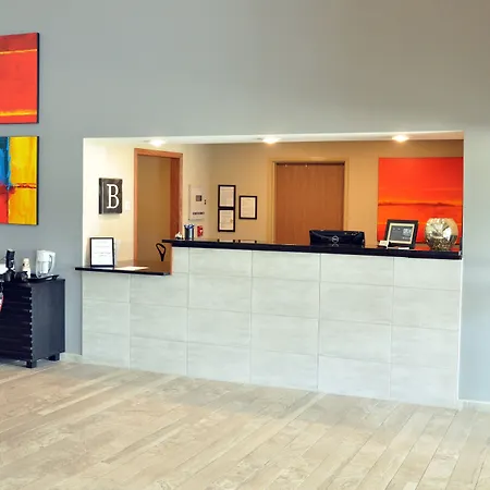 Brookstone Lodge & Suites-3