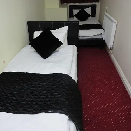 City View Hotel - Roman Road Market-3