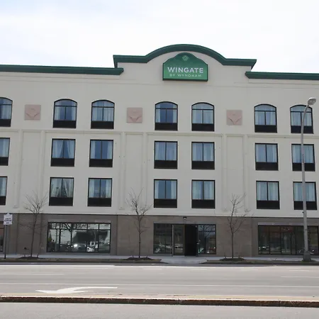 Wingate By Wyndham Niagara Falls-2