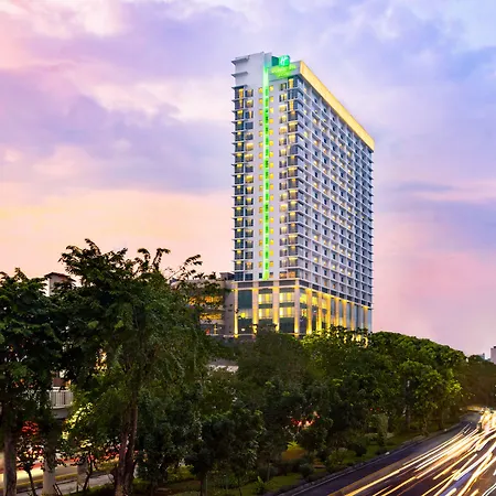 Holiday Inn & Suites Jakarta Gajah Mada By Ihg-2