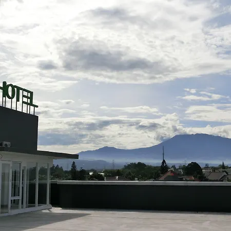 Izi Hotel-2