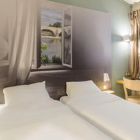 B&B Hotel Villeneuve Loubet Plage-3