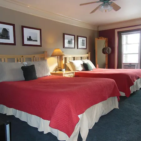 Stone Waters Inn-3