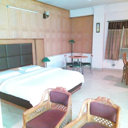 Hotel Queens Residency-3