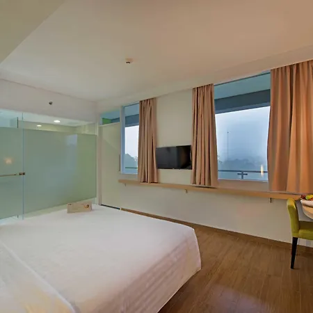 Whiz Prime Hotel Pajajaran Bogor-2