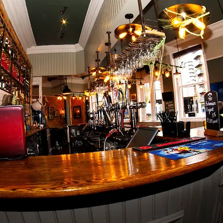 Black Lion Hotel Manchester-3