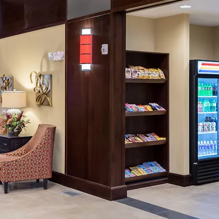 Clubhouse Hotel & Suites Fargo-2