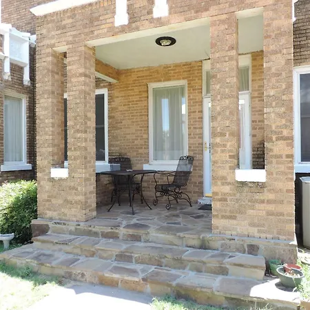Hunters Lodge Motel-3