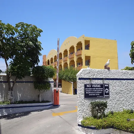 Hotel Pacific-2