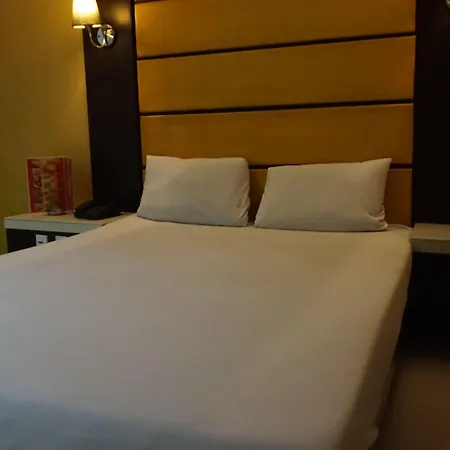 Harts Hotel-Quezon City-2
