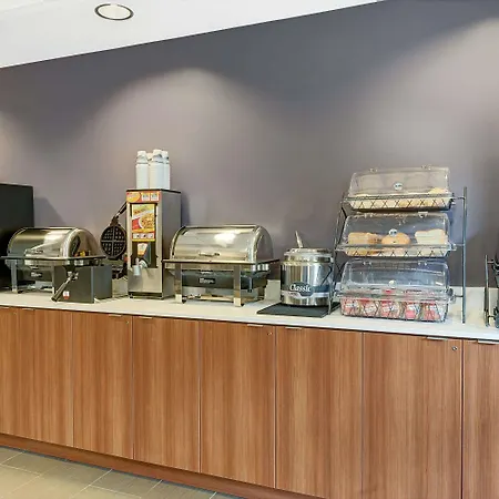 Microtel Inn & Suites By Wyndham Philadelphia Airport Ridley Park-3