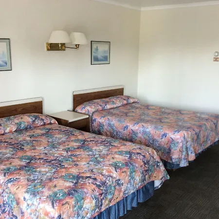 Embassy Motel-2