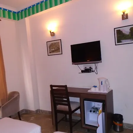Inn Tawang Near B L Kapoor Hospital A Well Hygiene Hotel-2