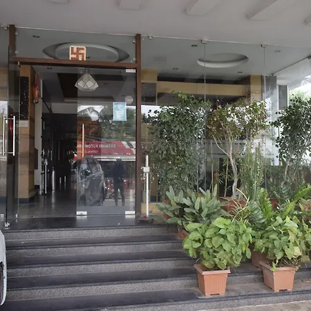 Hotel Tamizh Park-3