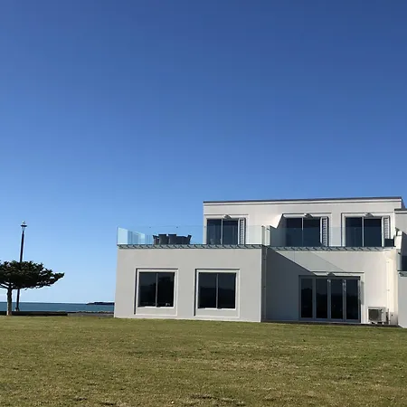 East Pier Hotel-2