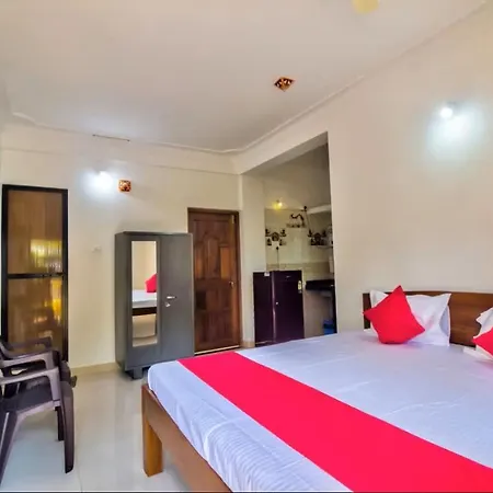 3 Star Guest House-3