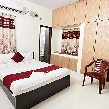 7 Hills Service Apartments-3