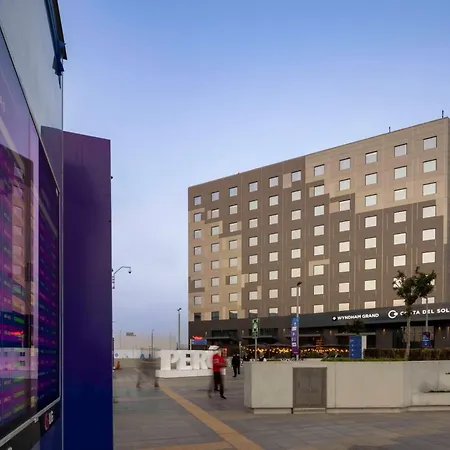 Wyndham Grand Costa Del Sol Lima Airport-3