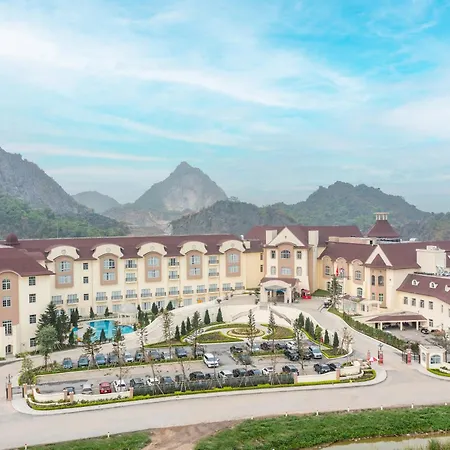 Legend Valley Hotel Ha Nam-3
