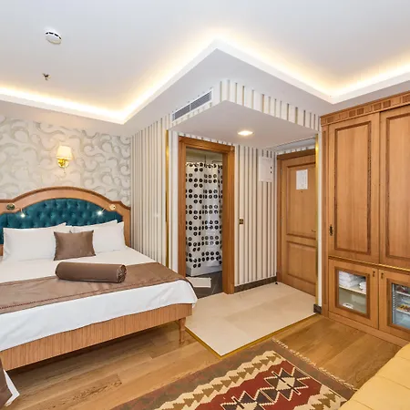 Aprilis Gold Hotel - Special Category-3