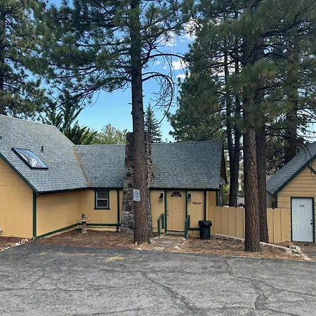 Big Bear Lakefront Lodge-3